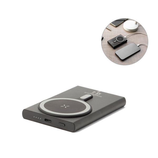 WRIGHT 5. Magnetische powerbank met supersnel opladen in gerecycled aluminium en gerecycled ABS 5'00